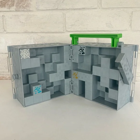 Minecraft Stone Case For Mini Figures Collector Display Case Storage Box - Picture 7 of 12